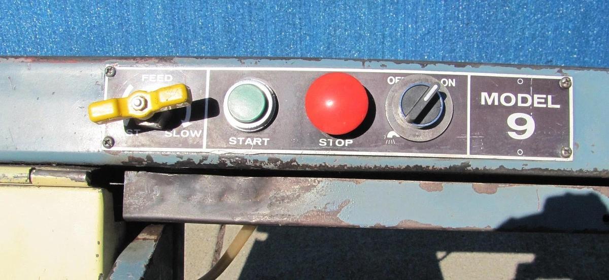 Used Delta Rockwell Model 9 Horizontal Metal Bandsaw 1 HP 220V 3PH Coolant Pump Vise