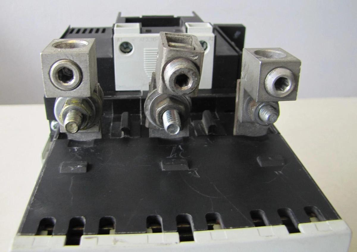 Used Siemens Sirius 185 Amp Contactor 3RT1055-6 185A 1000V 3 Phase 115V Coil 3 Pole