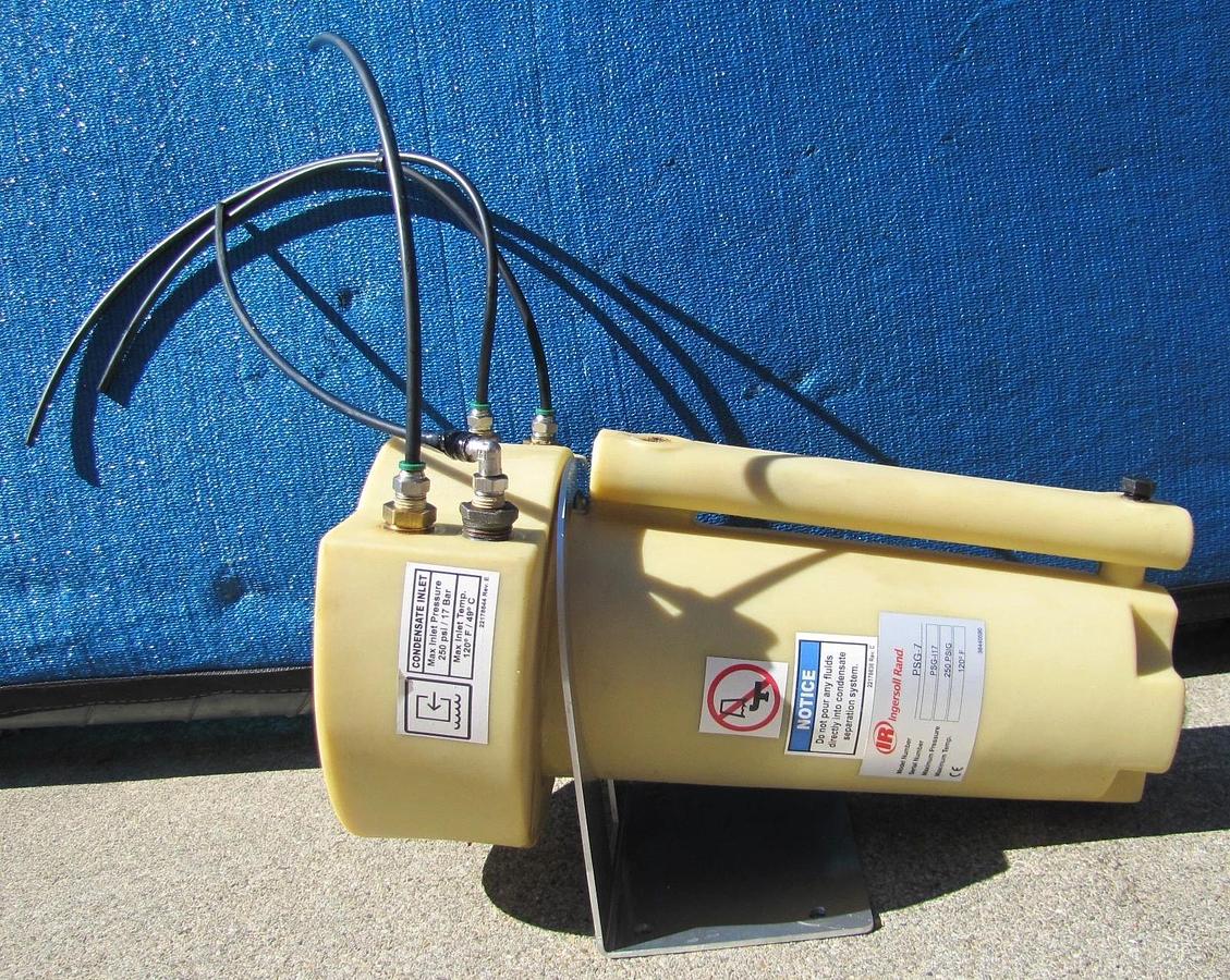 Used Ingersoll Rand 120 Gallon Air Receiver Tank w/ Filter Oil Separator & Regulator
