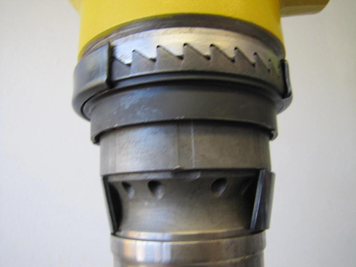 American Pneumatic Tools APT 1133 Rivet Buster Heavy Duty Demolition Tool