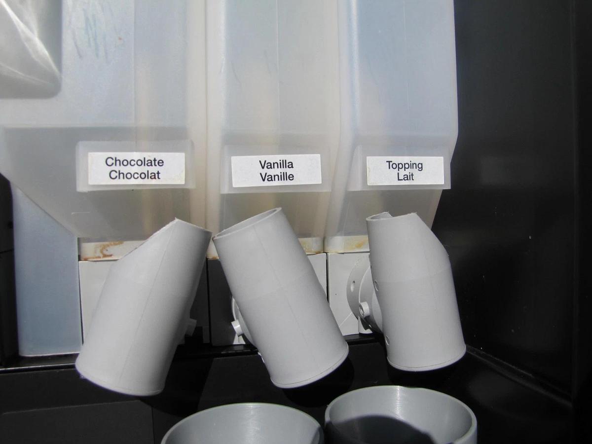 Used De Jong Duke Virtu 92/36A Touch Screen Coffee Maker Machine for Parts AS IS