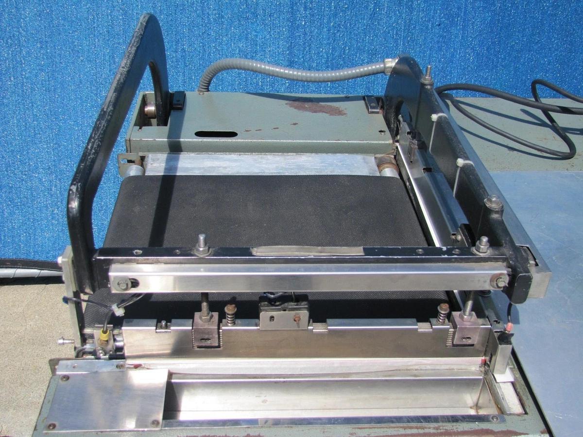 Used Weldotron 5201A L-Bar Heat Shrink Sealer Wrapping Machine & Conveyor 220V 1 Ph
