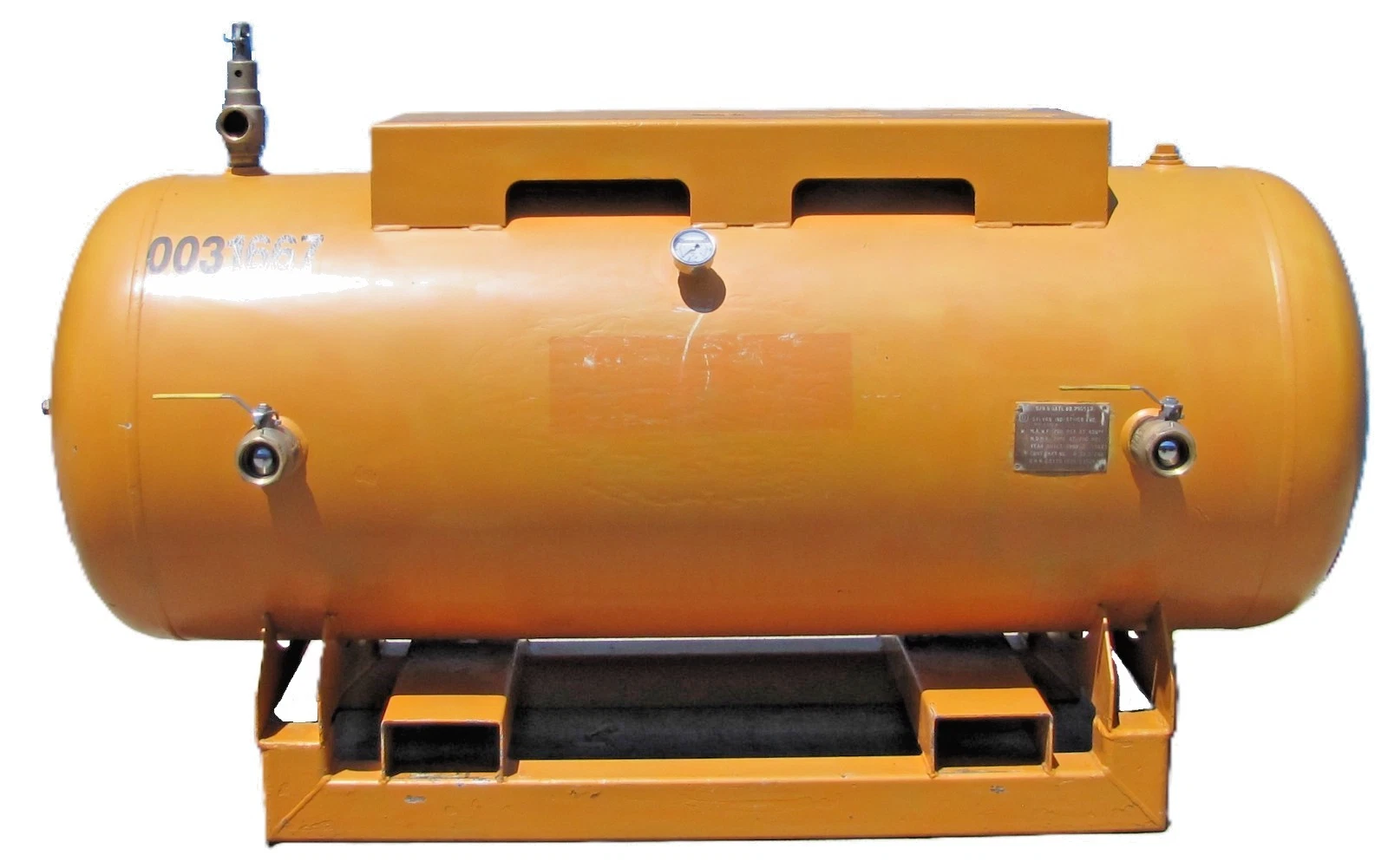 Used Silvan Horizontal 240 Gallon Air Tank 200 PSI W Pressure Gauge Ball Valve Outlet