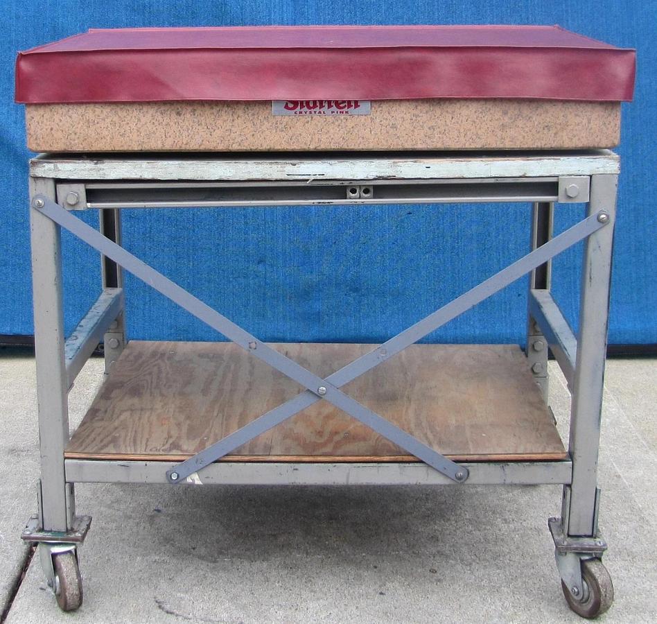 Used Starrett Crystal Pink Granite Surface Plate Inspection Table 36" x 24" Grade AA