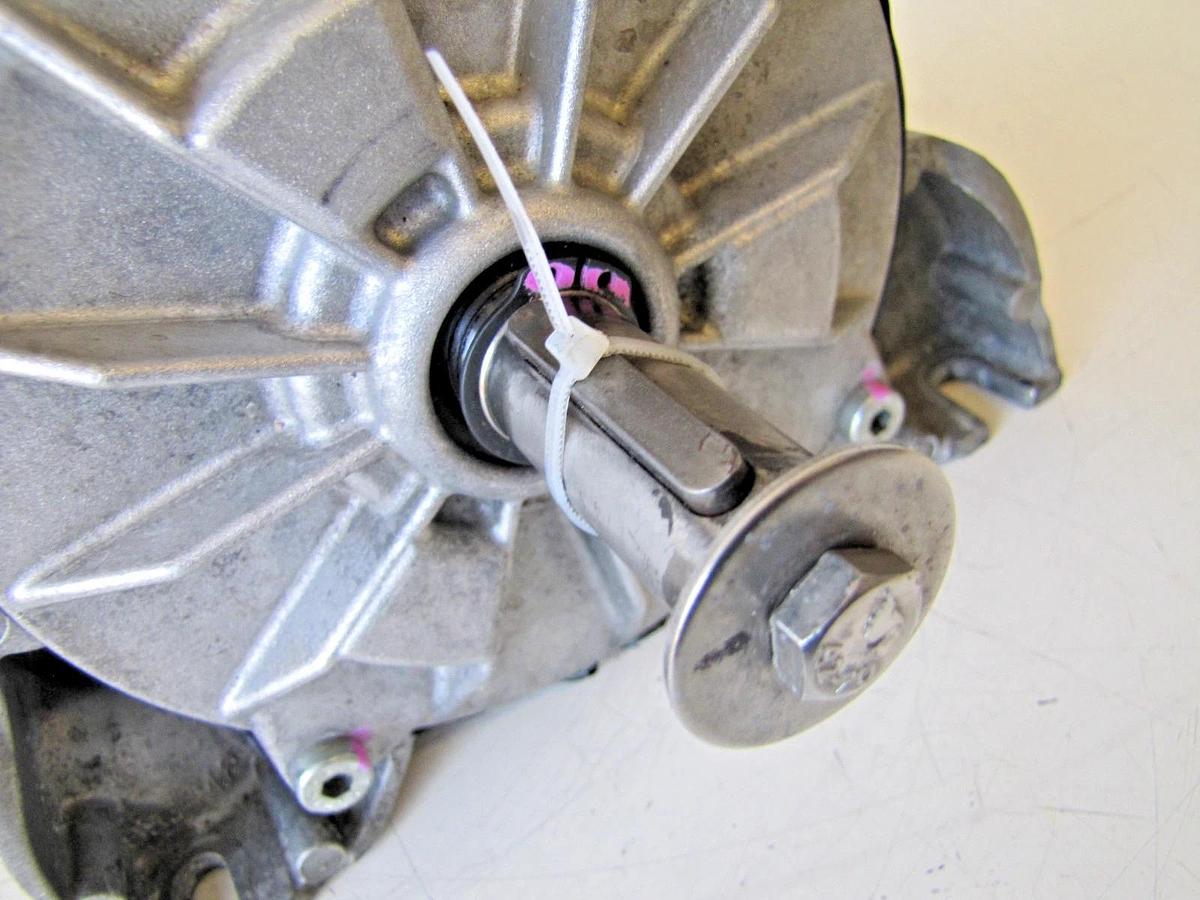 Used Nilfisk Advance 24V Drive Motor 9100000743 200W for Scrubber SC500 20R B