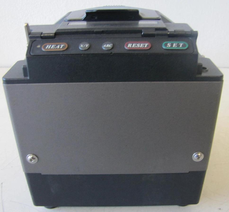 Used Fujikura FSM-50S Optical Fiber Arc Fusion Splicer AS IS with Case and Manual