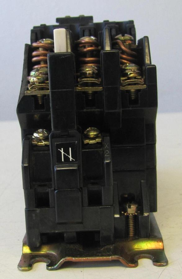 Used Furnas 32A 3 Phase 600V Motor Starter Contactor with Overload Relay & 460V Coil