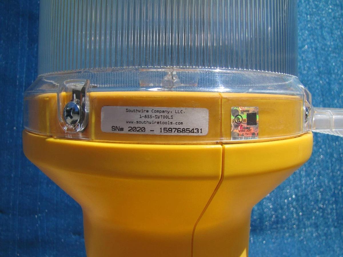 Used Southwire Wobblelight 400 Watt Metal Halide Work Light Worklight 120V