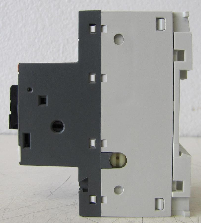 Used ABB Allen Bradley MS132 Manual Motor Starter 1 - 1.6 Amp 3 Pole 690V