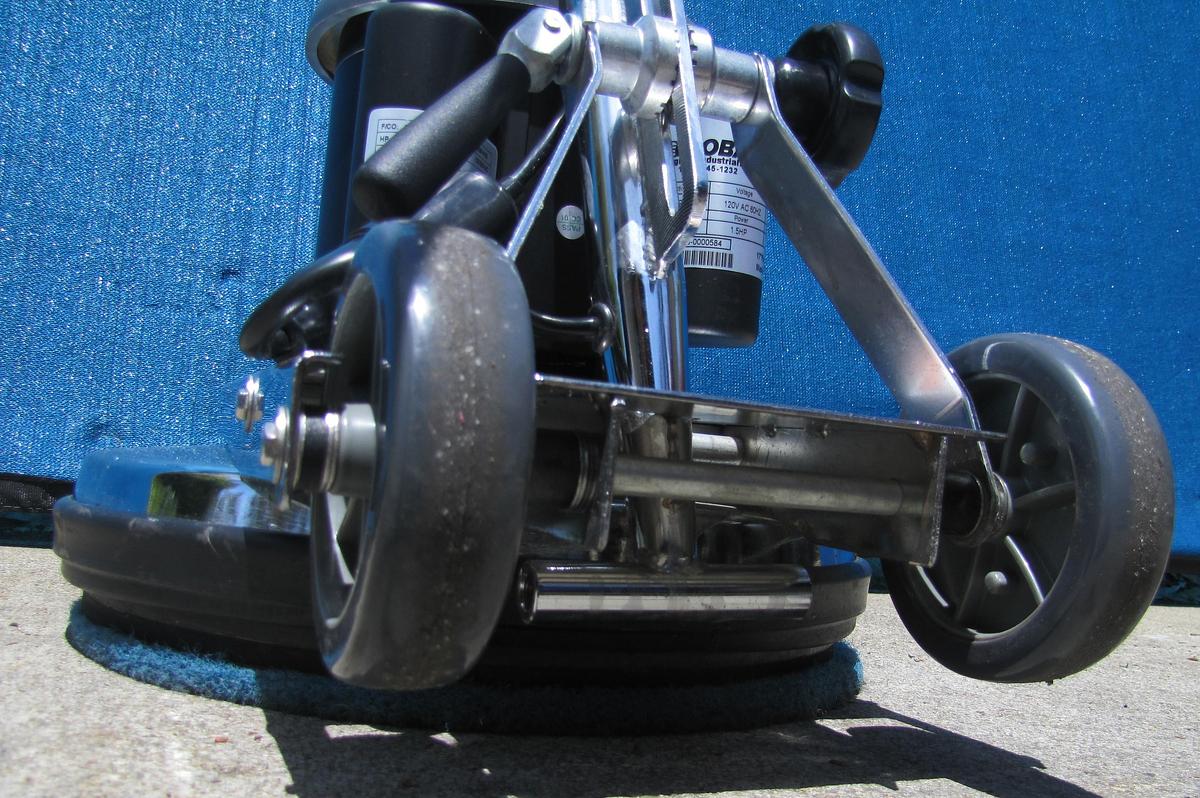 Used Global Industrial 17" Low Speed Floor Machine 1.5 HP Buffer Scrubber 73 ft cable