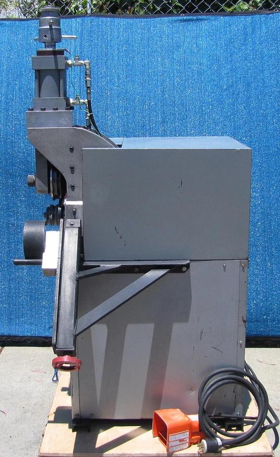 Used Victaulic VE-424-MC Hydraulic Pipe Groover Grooving Machine 4 to 24 in 230V 3PH