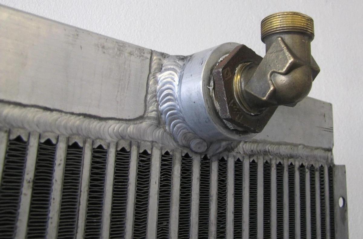 Used CompAir Hydrovane 72759 Combination Air Oil Cooler for HV37RS Air Compressor