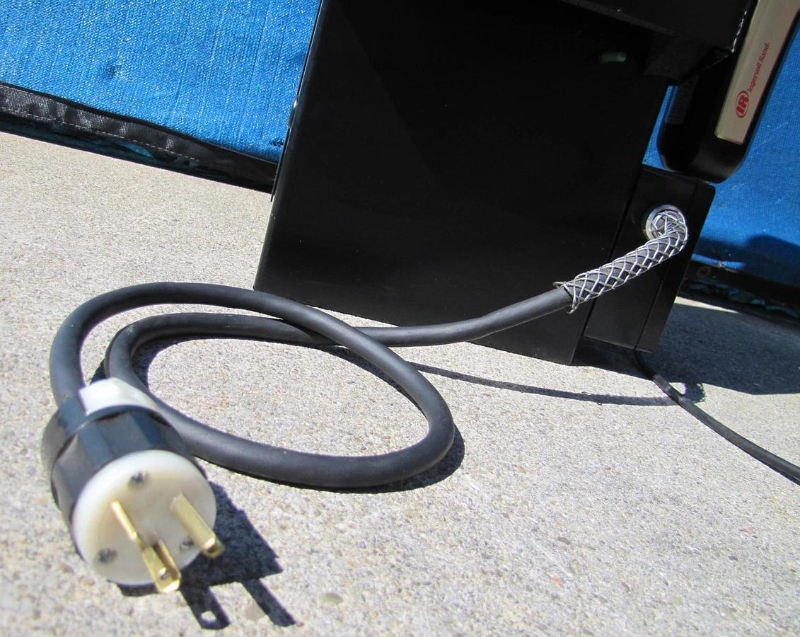 Used Ingersoll Rand D54IM Heatless Desiccant Compressed Air Dryer 115V 2.4 Gallon