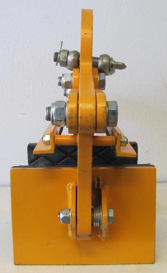 Used Abaco Scissor Clamp Lift Accessory SC150-B 3300 Lb Cap 1 -1/8" to 6" Grip Range