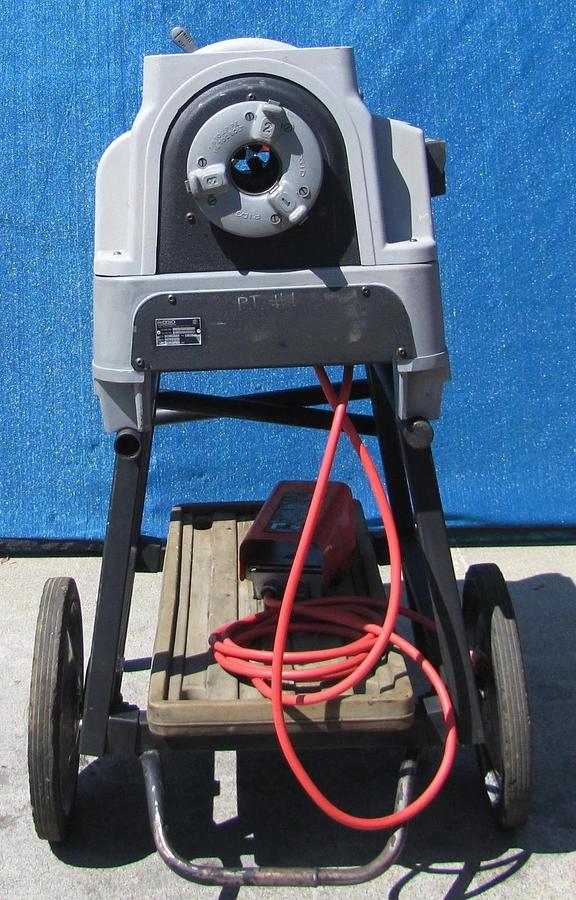 Used Ridgid 535 Series Pipe Threader Threading Machine With 811A Die Head 1/2" to 2"