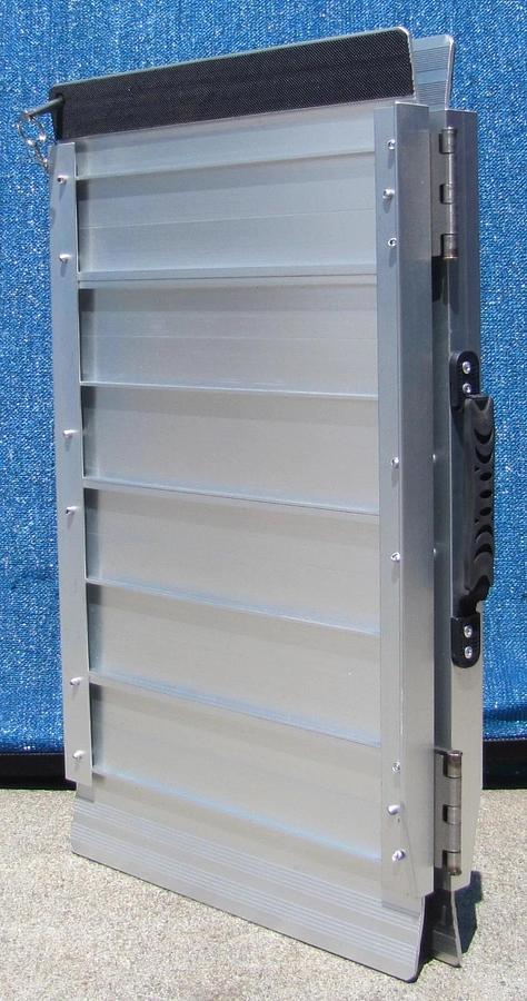 Used Aluminum Single Fold Loading Ramp 2 ft Long x 28.5 in Wide Portable 600 ft