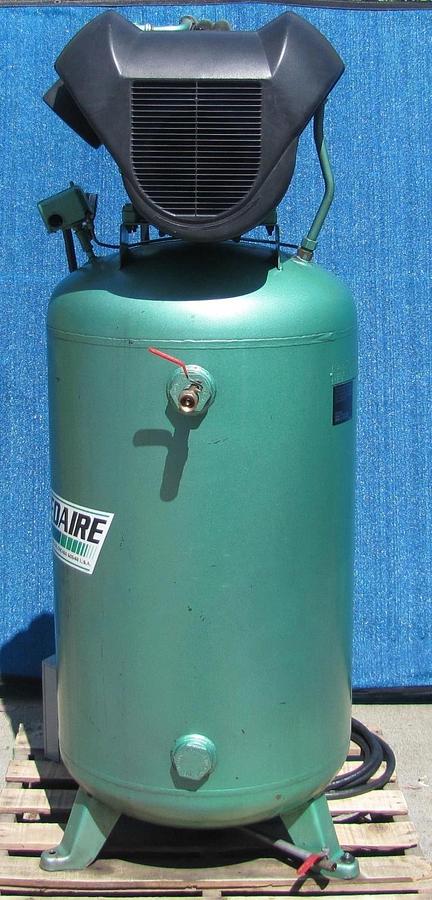 Used SpeedAire 5 HP Upright Piston Air Compressor with 80 Gallon Tank 220V 1 Phase