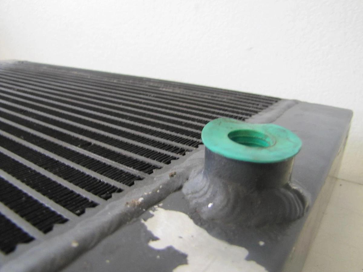 Used Quincy 2203040000 Combi Oil Air Cooler for QGS 30 Compressor 2203 0400 00