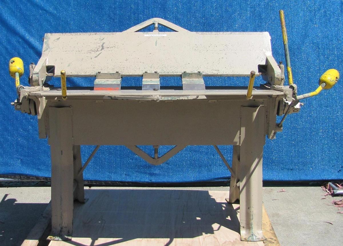 Used Chicago W31 48" Box & Pan Finger Brake Sheet Metal Bender 14 Gauge Metalworking