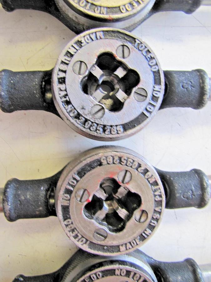 Used Toledo 101 Adjustable Bolt Die Stock Tapping Set 1/4" to 5/8" with Case