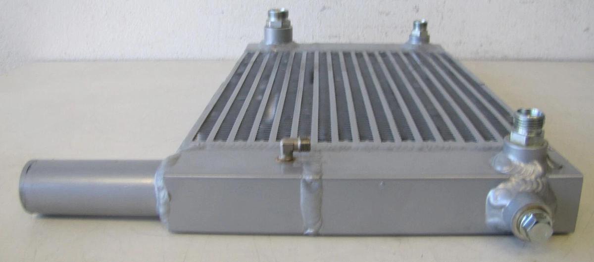 Used Kaeser 5.7615E2 Aluminum Oil Cooler for SX5 Air Compressor Oesse