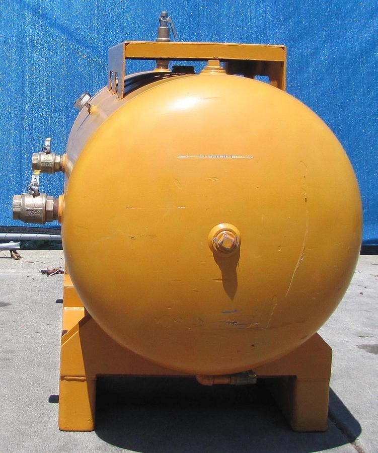 Used Silvan Horizontal 240 Gallon Air Tank 200 PSI W Pressure Gauge Ball Valve Outlet
