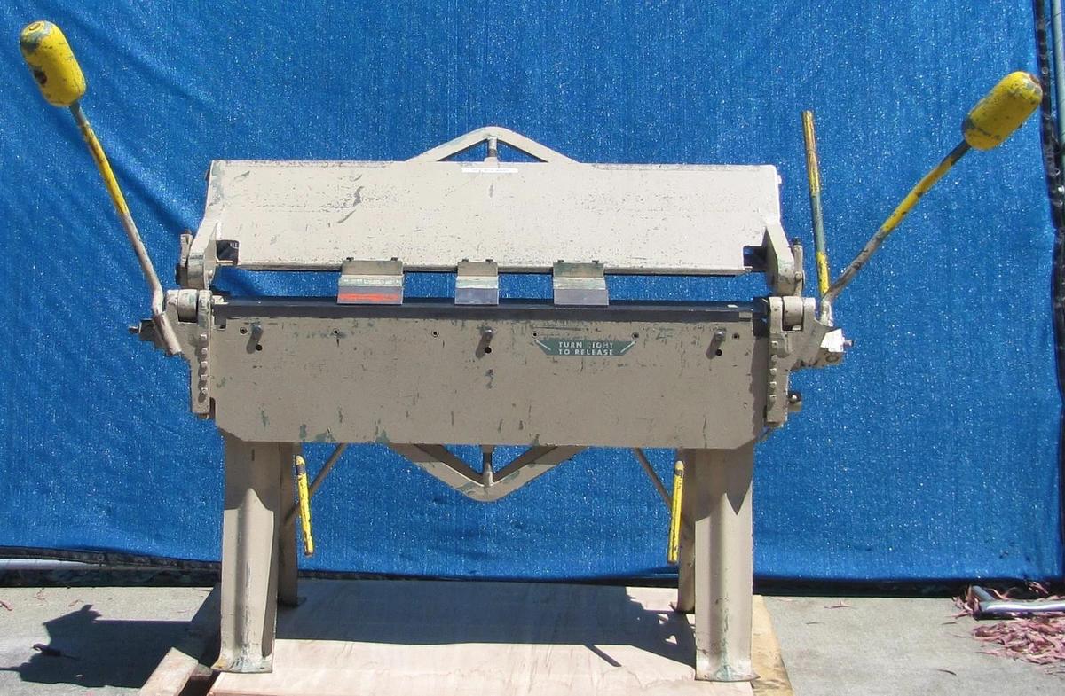 Used Chicago W31 48" Box & Pan Finger Brake Sheet Metal Bender 14 Gauge Metalworking