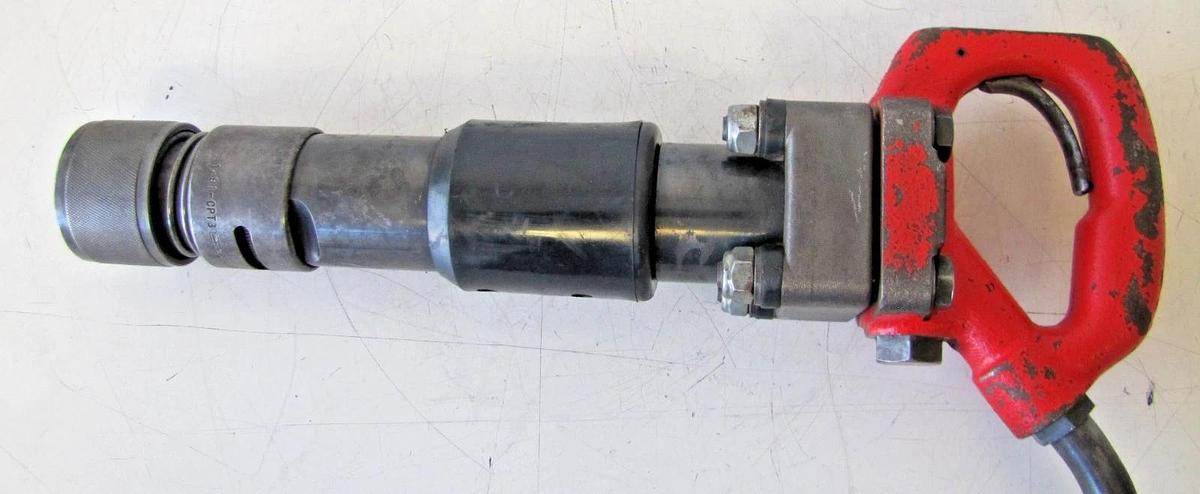 Used Industrial Pneumatic 25 lb Rivet Buster Air Hammer w/ Hose & In-Line Lubricator