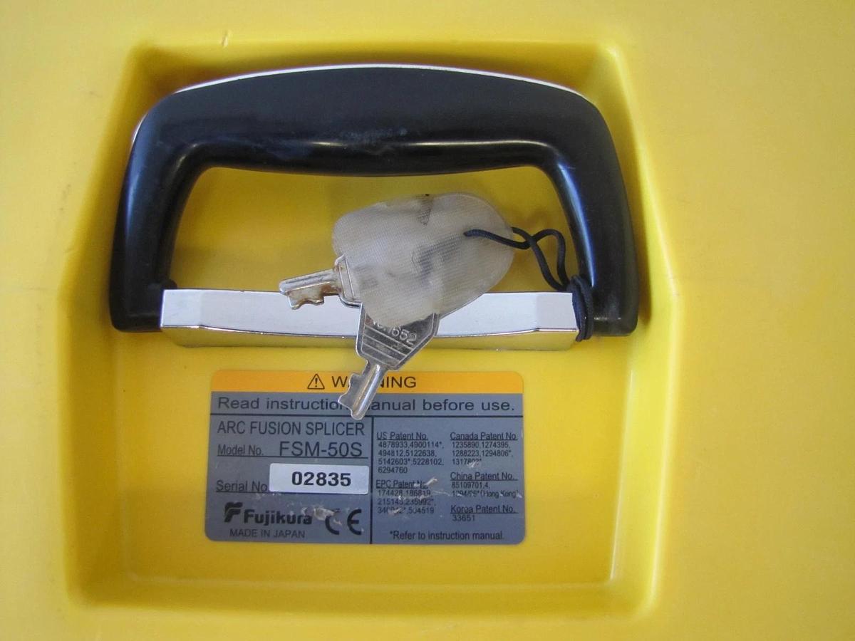 Used Fujikura FSM-50S Optical Fiber Arc Fusion Splicer AS IS with Case and Manual