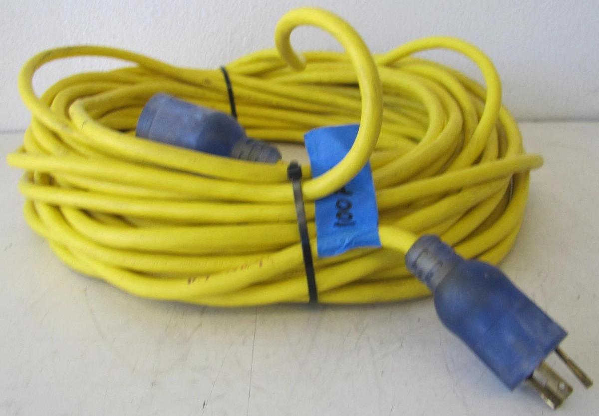 Used Lot of 5 100ft Twist Lock Power Cable Extension Cord for Spider Box Distribution
