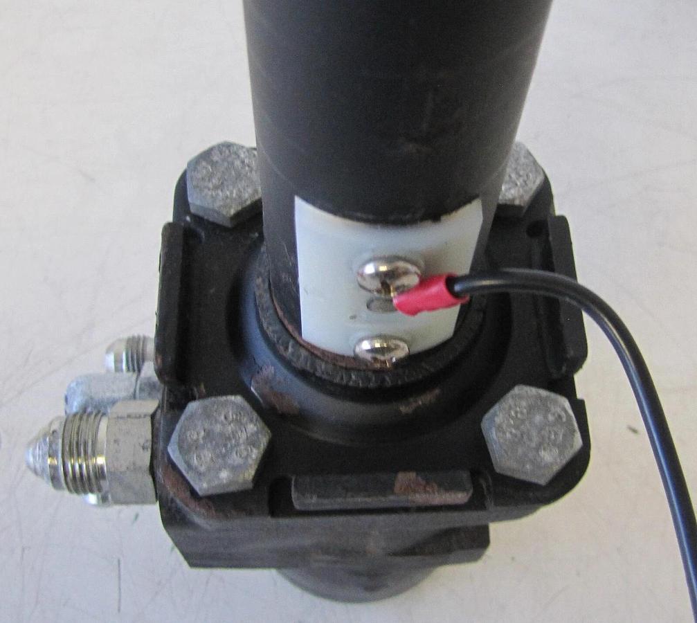 Used Tennant Steering Steer Control Hydraulic Motor 1024260 for M20 Scrubber