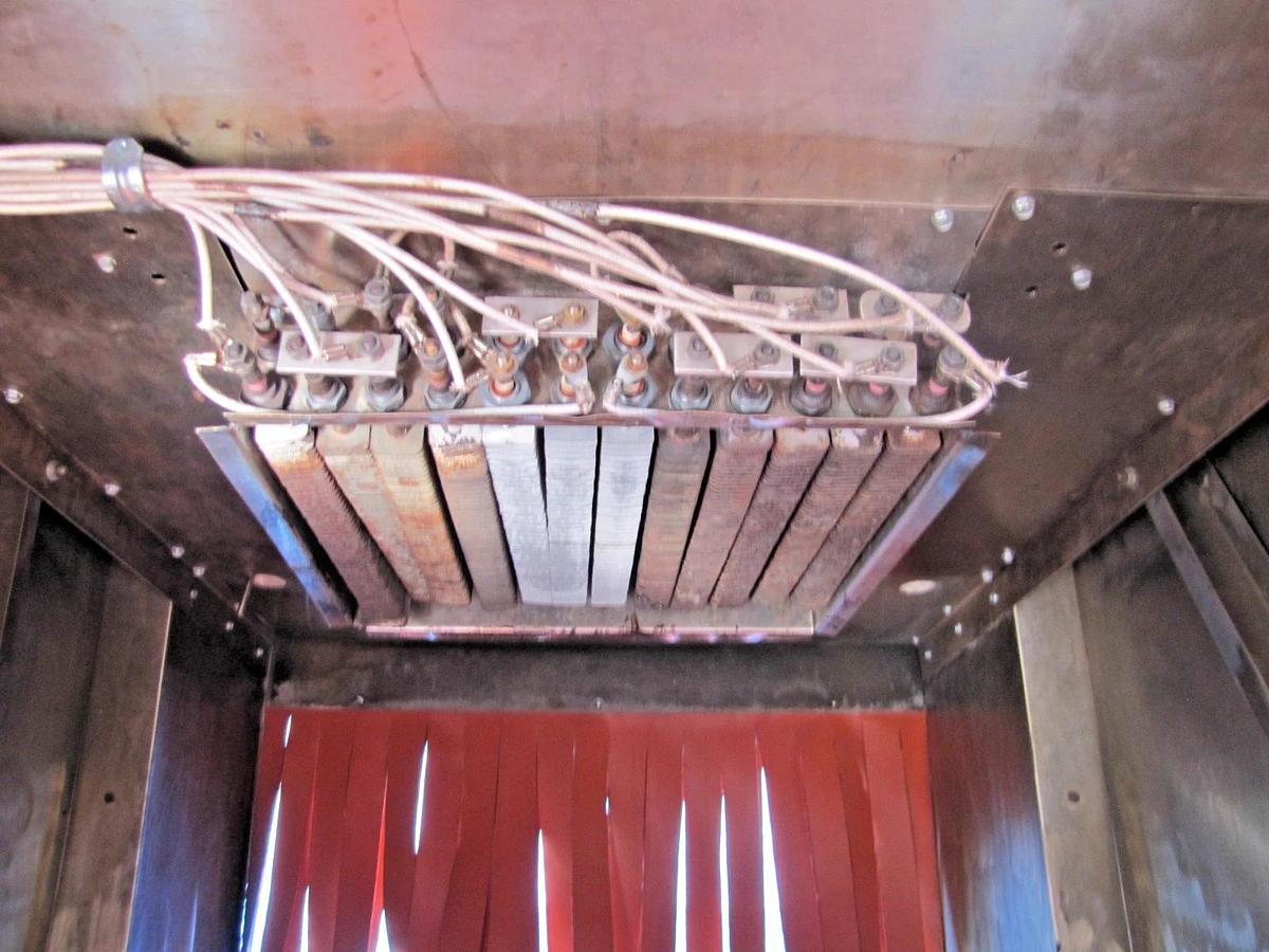 Used Commercial Stainless Steel Heat Shrink Tunnel 350°F Adjustable Speed Conveyor