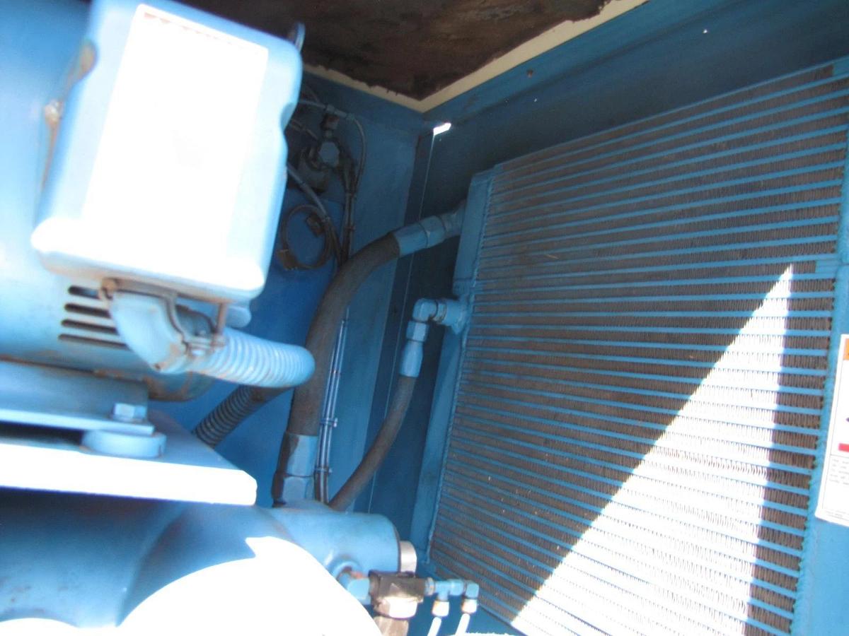 Used Quincy 25HP VFD Rotary Screw Air Compressor 120 Gal Tank 230V 3PH Only 34178 Hrs
