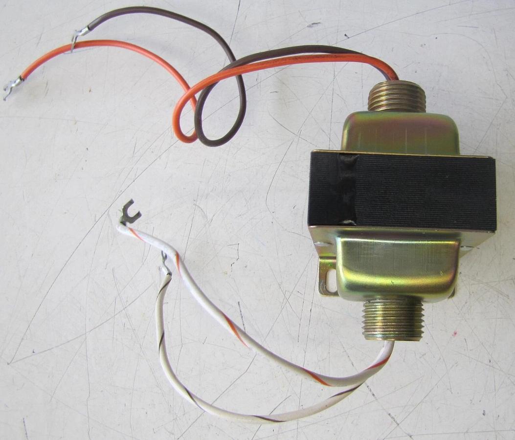 Used Johnson Controls 40 VA Power Transformer Y65GS-1 24V Input 24V Output