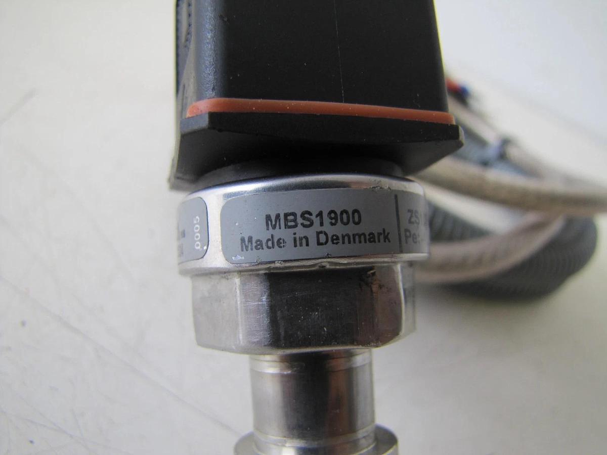 Used Gardner Denver Pressure Sensor ZS1050642 15 Bar K&D MBS1900 Pressure Transducer