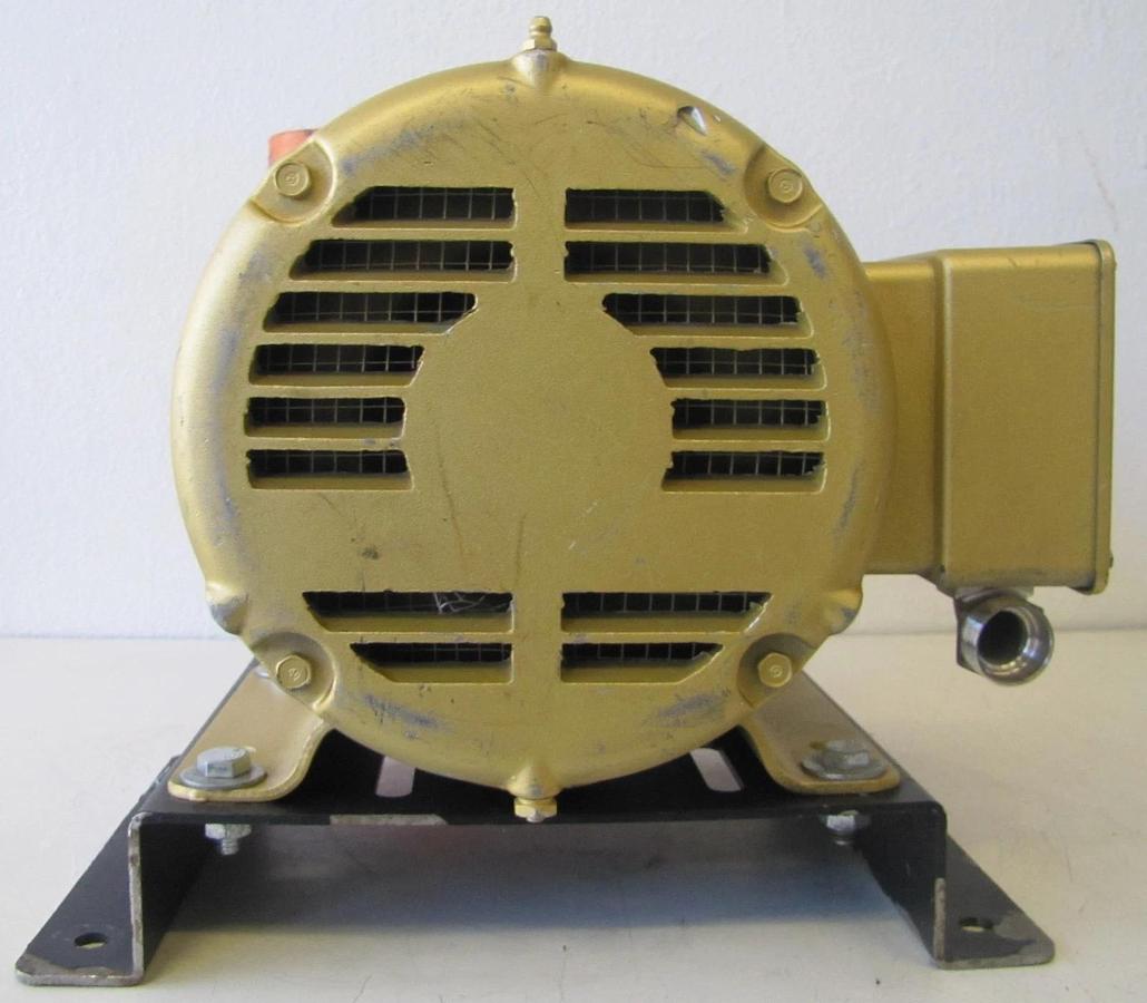 Used Berkeley 5HP Centrifugal Pump 130 GPM 1-1/2" x 2" Port B58084-M 230/460V 3 Phase