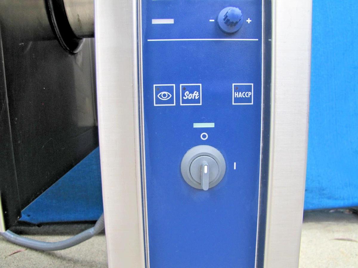 Used Electrolux 40 Gallon Pressure Bratt Tilt Braising Pan 9CHG583310 480V 3 Phase #1