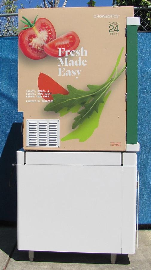 Used Chowbotics Sally01 Fresh Meal Salad Food Refrigerated Vending Machine AS IS 120V