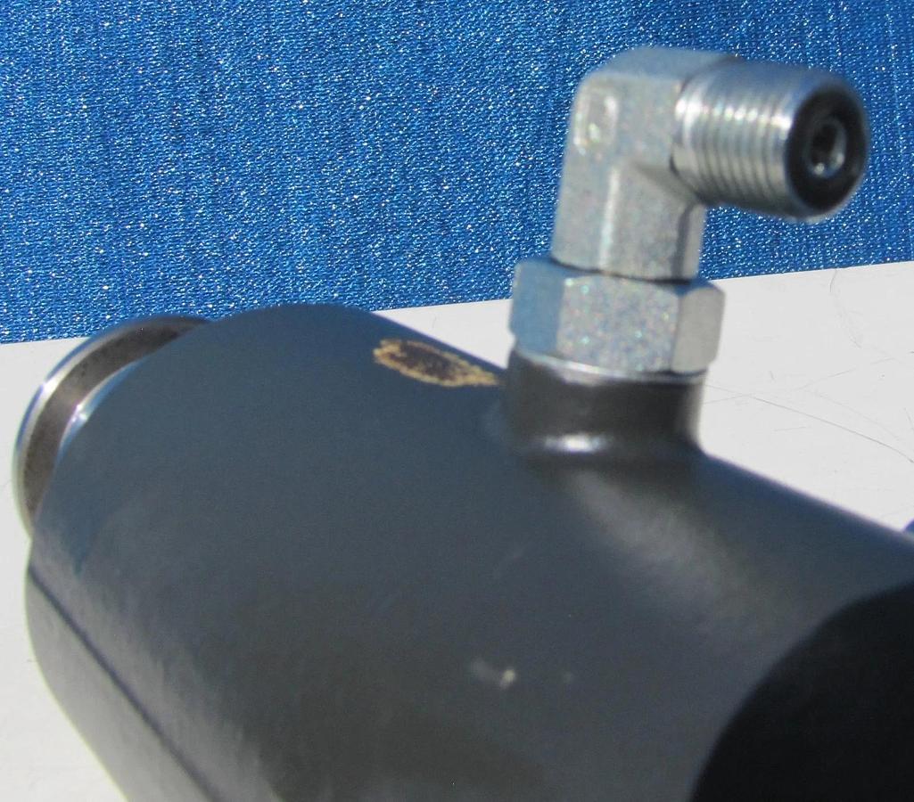 Used Toyota Hydraulic Cylinder Assembly 00590-53051-71 Electric Pallet Jack 8HBW23