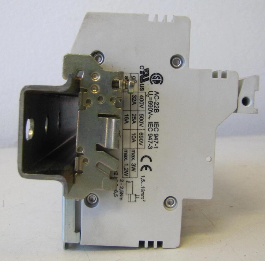 Used Lot of 8 Siemens 3NW7011 Modular Fuse Holders for Class CC Fuses 32 amp 30A DIN