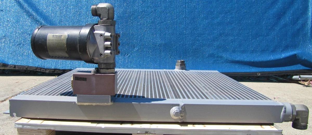 Used Sullair Air Oil Fluid Cooler 0225-0235-001 for 75 HP 5510 V/A Air Compressor