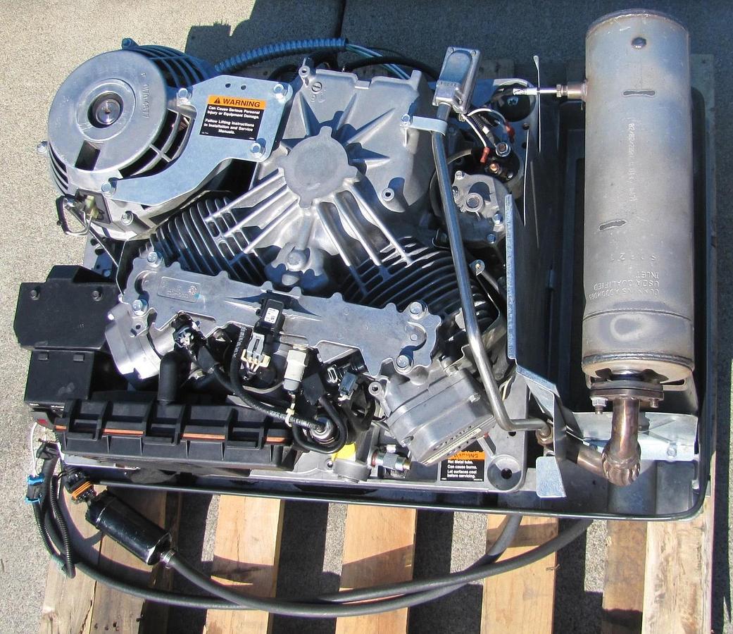 Used Cummins Onan Commercial QG EFI 7000 Watt Gasoline RV Generator 120V Output