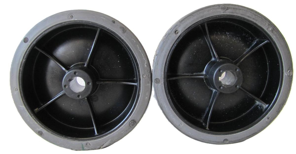 Used Nilfisk Advance Two Wheels 9100000830 for Scrubber SC500 20R B