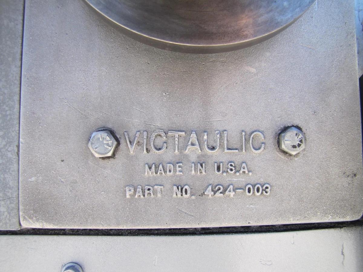 Used Victaulic VE-424-MC Hydraulic Pipe Groover Grooving Machine 4 to 24 in 230V 3PH