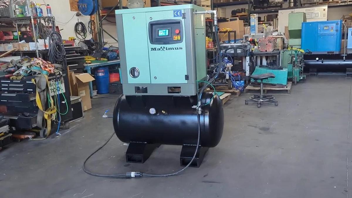 Used 2026 Maximus 10 HP Rotary Screw Air Compressor VFD 230V Single Phase on 60G Tank