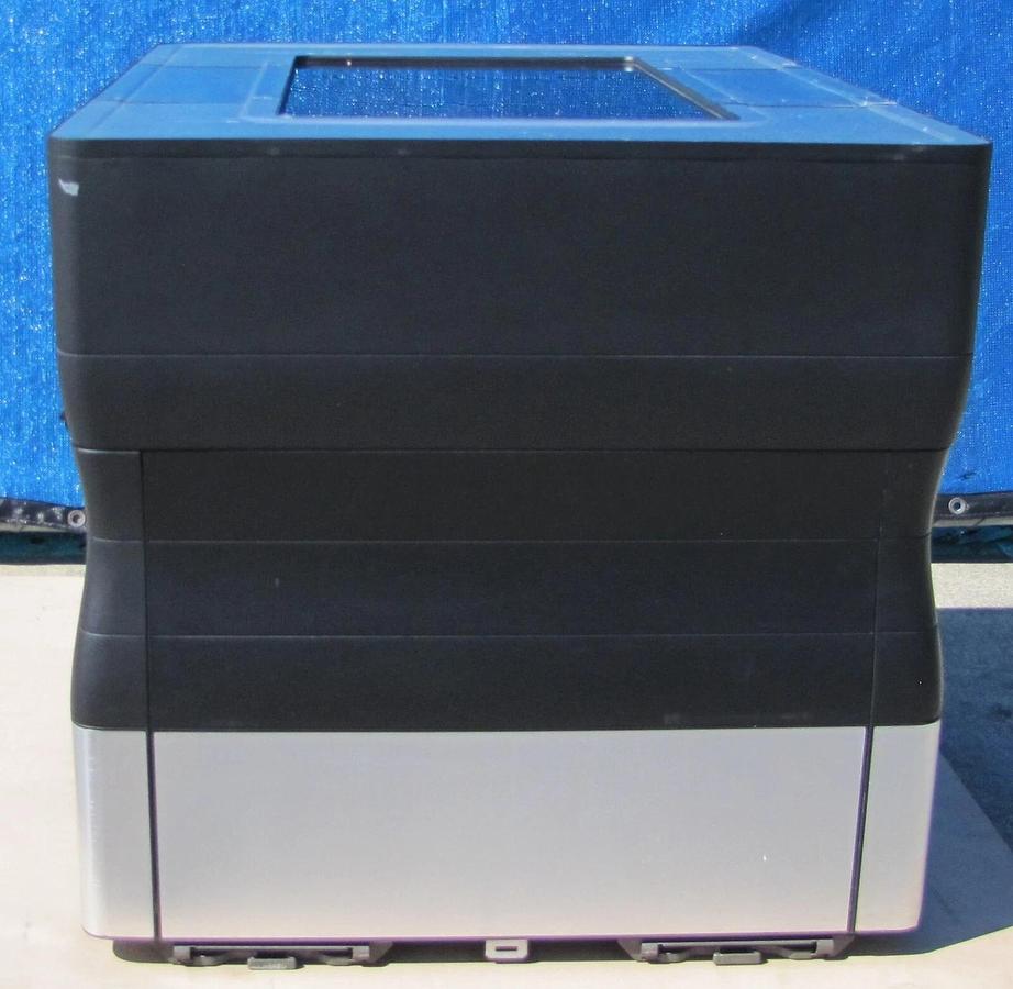 Used 2017 Stratasys 3D Printer Objet30 V3 AS IS for parts or repair Powers On