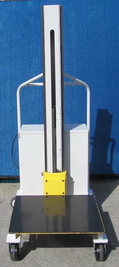 Used Unidex 250 lbs Electric Material Lift 31" Height 24" x 24" Platform 12V Battery