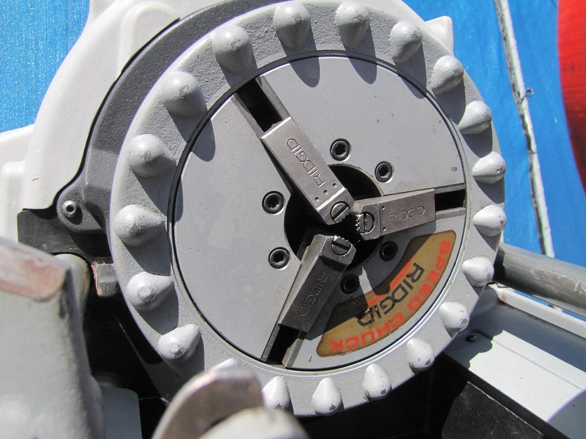 Used Ridgid 535 Series Pipe Threader Threading Machine With 811A Die Head 1/2" to 2"