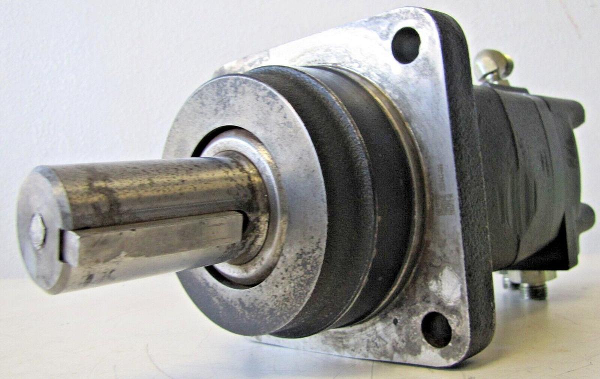 Used Eaton Char-Lynn 167-0054-001 Compact Series Hydraulic Motor Bendi 126418