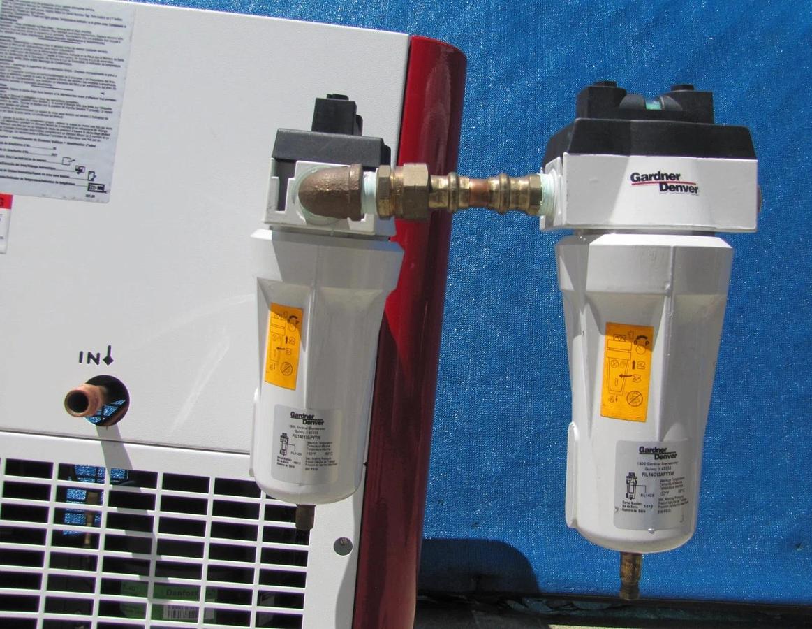 Used Gardner Denver RNC25A2C1N1 25 SCFM Refrigerated Air Dryer 115VAC 232 PSIG R134A